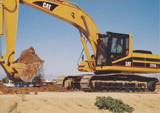 CATERPILLAR 325B Excavator